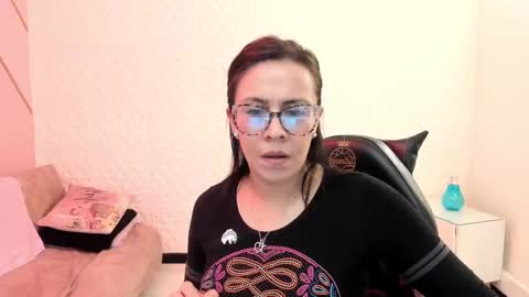 Eva  online show from September 15, 2:51 pm