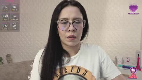 Eva  online show from April 6, 2:51 pm