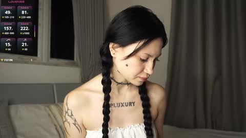 Eva online show from October 14, 3:37 pm