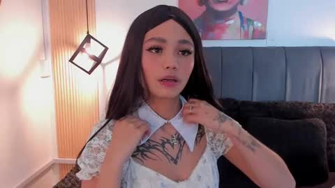 Eva   Emily online show from September 21, 12:09 pm