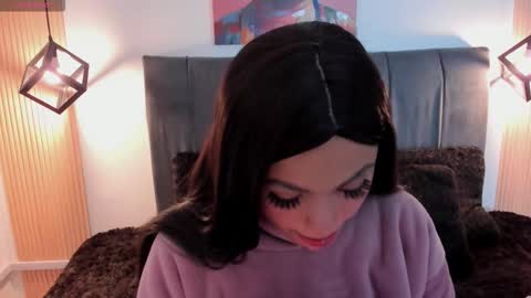 Eva   Emily online show from October 1, 11:53 am