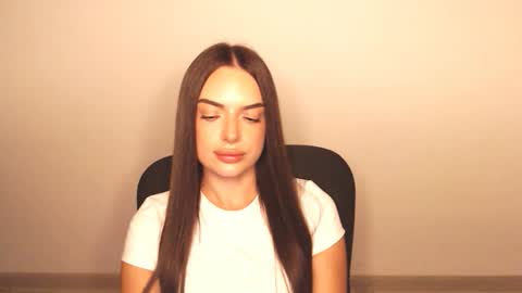 Eva online show from September 15, 6:31 pm