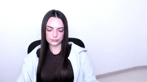 Eva online show from February 8, 2:16 pm