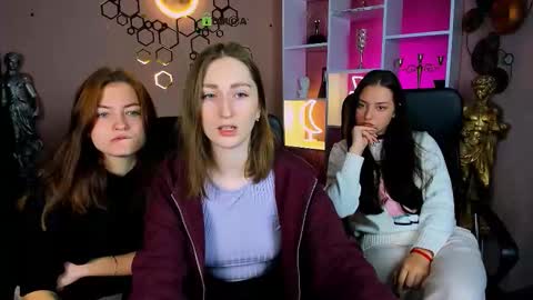 Eva online show from December 22, 7:04 am