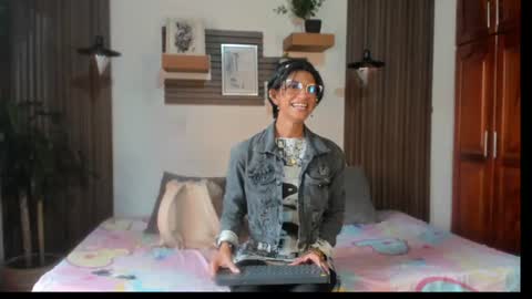 Eva online show from July 18, 1:13 pm