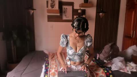 Eva online show from June 3, 1:47 pm