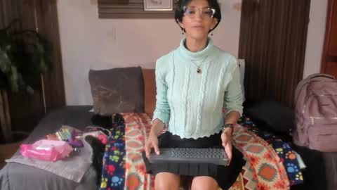 Eva online show from June 5, 1:05 pm