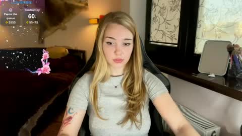 evacarter1 online show from April 16, 2:50 pm