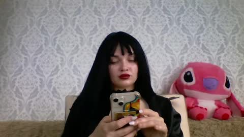 evadelicious_ online show from June 30, 8:25 am