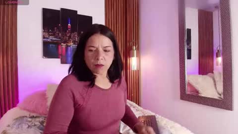 EVA GODDESS  online show from September 22, 7:51 pm