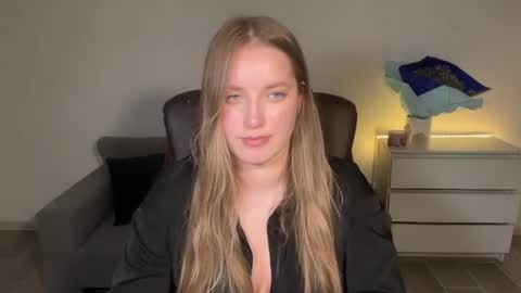 Eva online show from June 24, 9:22 pm