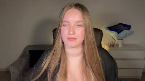 Eva online show from April 18, 7:18 pm