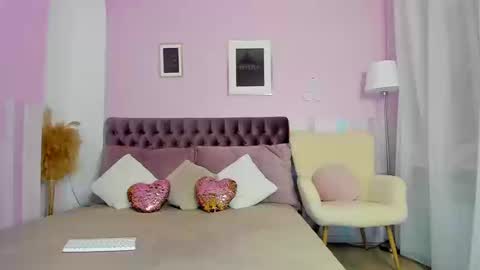 Snapshot of evalaniss chatting on September 23, 3:00 am Eva online show from September 23, 3:00 am