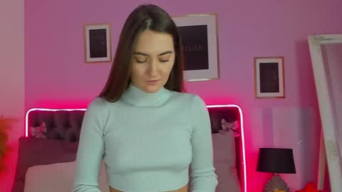 Snapshot of evalaniss chatting on January 10, 7:04 am Eva online show from January 10, 7:04 am