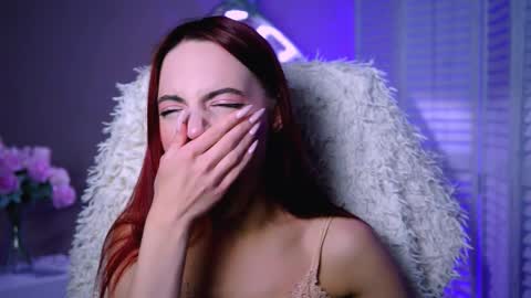 Eva  online show from October 15, 1:45 pm