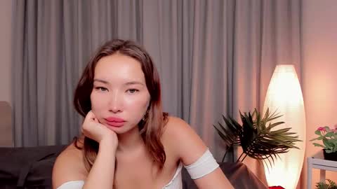 evanonsense online show from March 3, 2:04 am