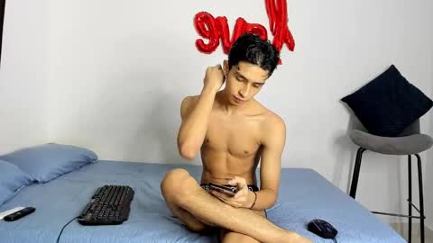 Snapshot of evans_collins24 chatting on October 14, 1:41 am Evans collins24 online show from October 14, 1:41 am