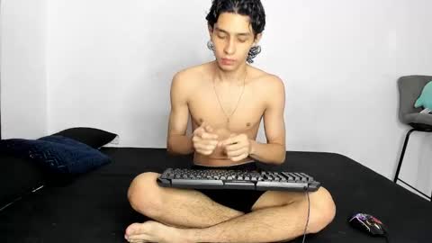 Evans collins24 online show from January 7, 10:15 pm