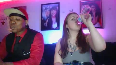 evanschris2048 online show from February 26, 4:08 am