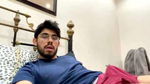 evansjacob online show from October 11, 1:43 am