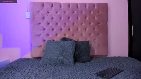 Eva Olimpo online show from March 7, 8:00 pm