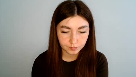 EvaSin online show from June 12, 8:46 am