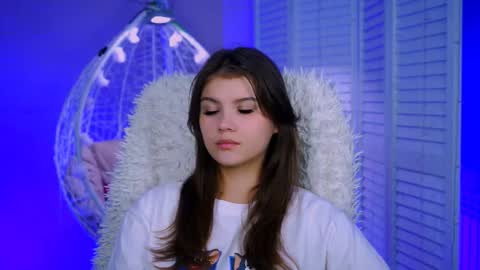 Eva  next stream -  - 1600 UTC2000  online show from October 26, 4:02 am