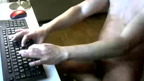 eve6650 online show from March 27, 10:55 pm