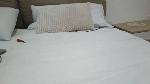 EveEnzo online show from February 28, 10:58 pm