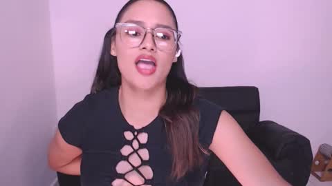 Snapshot of eve_rox18 chatting on January 29, 3:54 am Eve Rox18 online show from January 29, 3:54 am