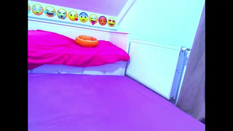 EVEANDMAX online show from January 5, 8:01 pm