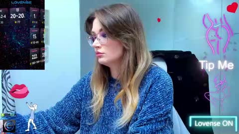 evelyne_rose online show from December 15, 6:20 am