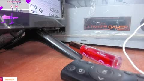 LAURA SOFIA  INDEPENDENT MODEL FOLLOW ME NOW ALMOST 10000 FOLLOWERS online show from April 8, 2:58 am