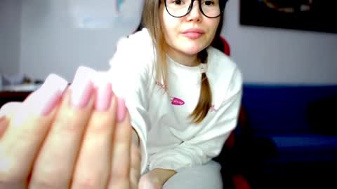 Goddes 1 online show from April 17, 6:10 pm