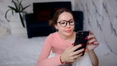 Goddes 1 online show from September 25, 2:07 am