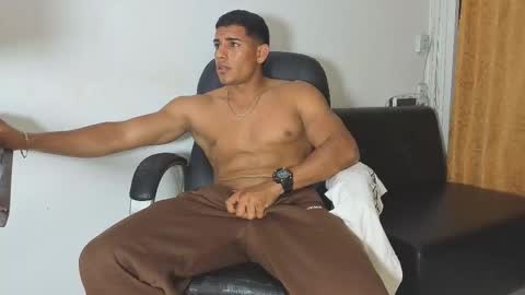 luis online show from March 14, 7:12 am