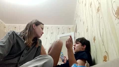 Evgeniy and Anna online show from March 4, 9:12 pm