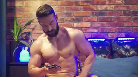 David online show from May 7, 8:04 pm