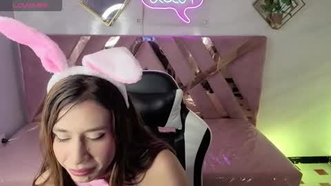 Hi Stream 1000pm to 600am online show from November 30, 4:08 am