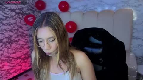 Hi Stream 1000pm to 600am online show from February 14, 4:15 am