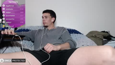 Exi111 online show from April 8, 9:29 pm