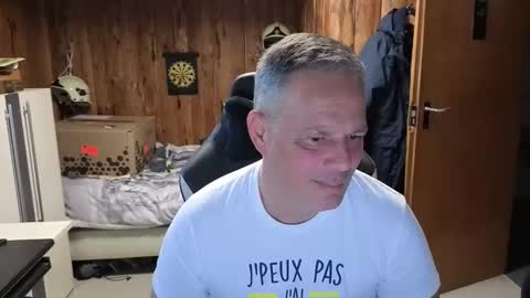 exibe1219 online show from April 6, 10:16 am