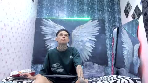 exotichot_couple online show from April 13, 1:54 am