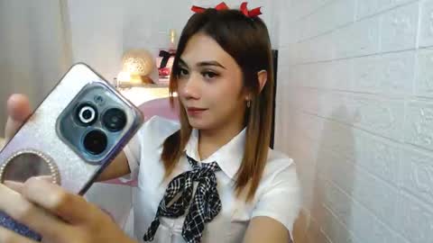 exotictssavie online show from January 15, 3:18 pm