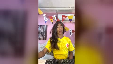 eyleen421514 online show from June 24, 4:47 pm