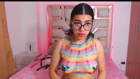 eylin_sofia online show from February 1, 3:52 am