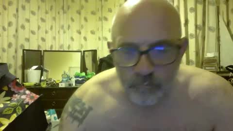 f1zzeek online show from May 23, 11:34 pm
