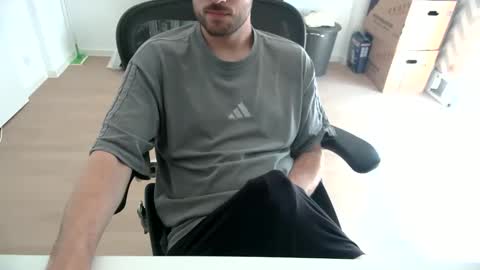 Call me bitch online show from May 27, 1:30 pm