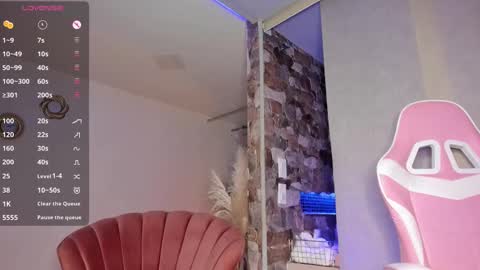 Thianna online show from February 11, 11:42 am