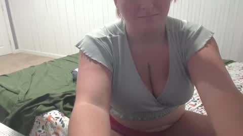 Faerie Dalelio online show from December 19, 2:56 am